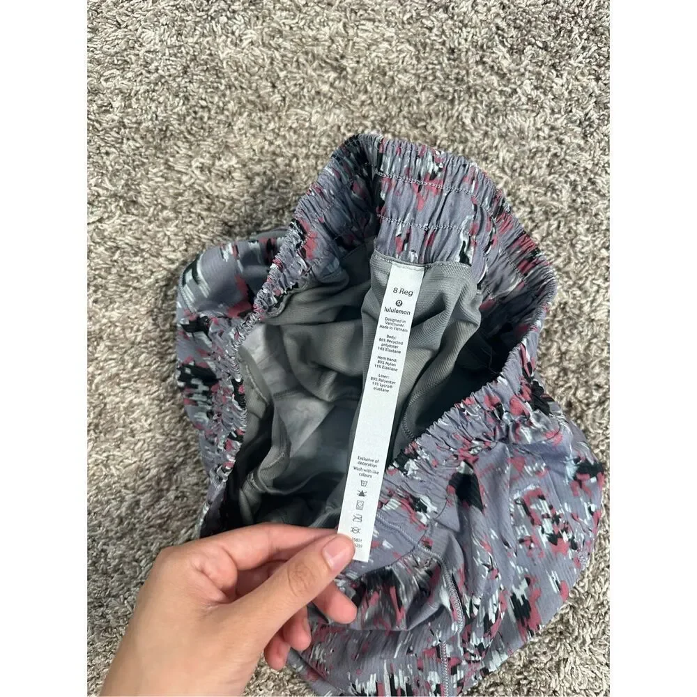 Lululemon Hotty Hot Short II *2.5